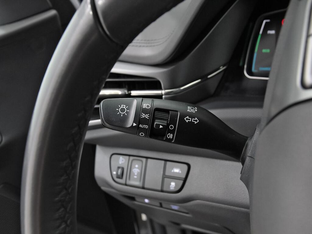 Hyundai IONIQ 1.6 GDI HEV Klass DCT 15