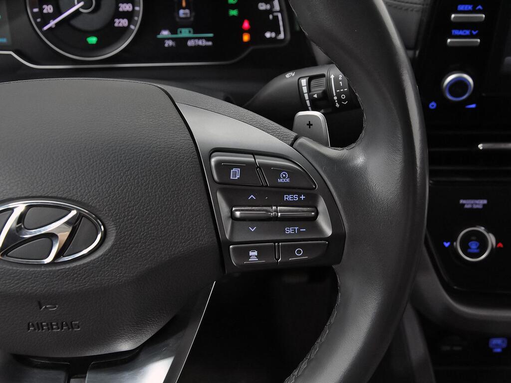 Hyundai IONIQ 1.6 GDI HEV Klass DCT 18
