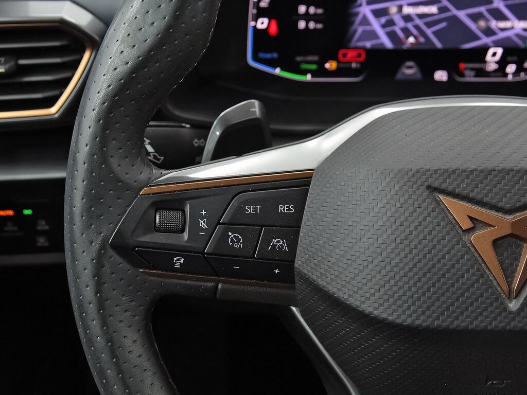 Cupra Formentor 1.4 e-Hybrid 150kW (204 CV) DSG 17