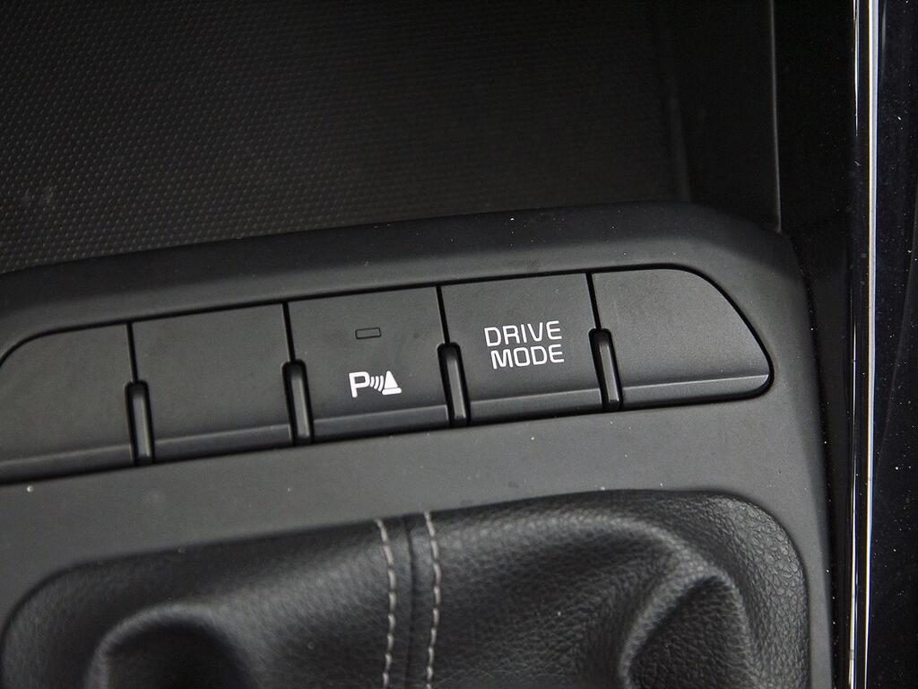 Kia Stonic 1.0 T-GDi 88kW (120CV) MHEV iMT Drive 31