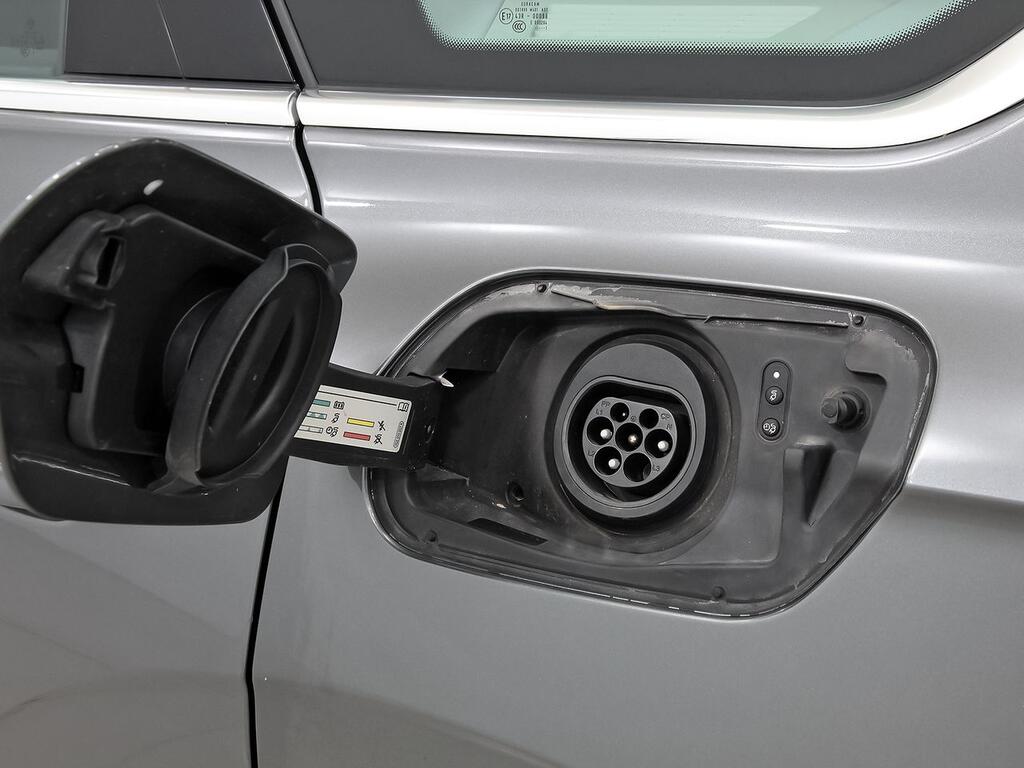 Volkswagen Touareg eHybrid Eleg 3.0 V6 TSI 280kW Tip 4M 35
