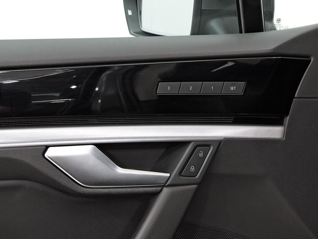 Volkswagen Touareg eHybrid Eleg 3.0 V6 TSI 280kW Tip 4M 14