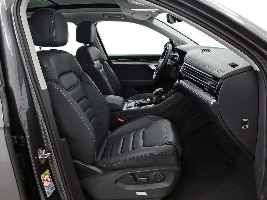 Volkswagen Touareg eHybrid Eleg 3.0 V6 TSI 280kW Tip 4M 7
