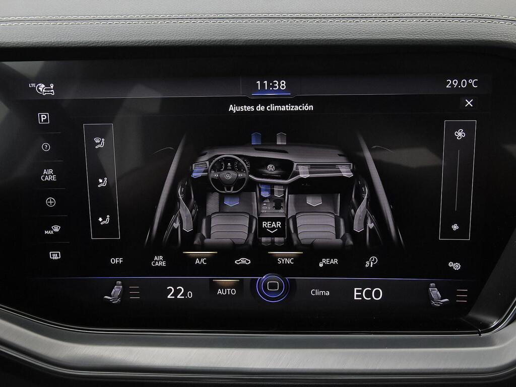 Volkswagen Touareg eHybrid Eleg 3.0 V6 TSI 280kW Tip 4M 29
