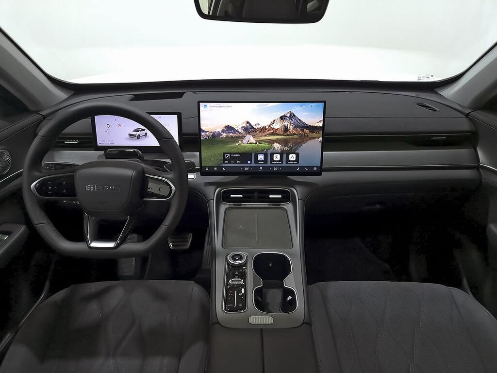 Ebro S800 1.6 TGDI Luxury 7 DCT 6