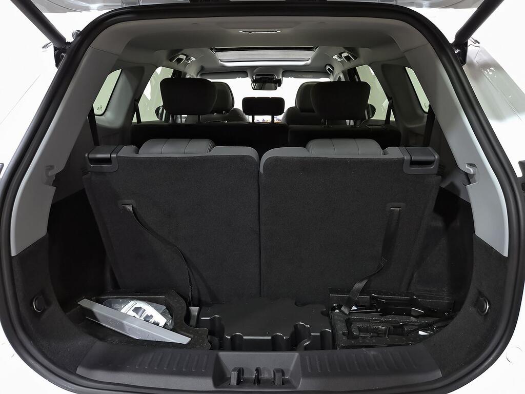 Ebro S800 1.6 TGDI Luxury 7 DCT 11