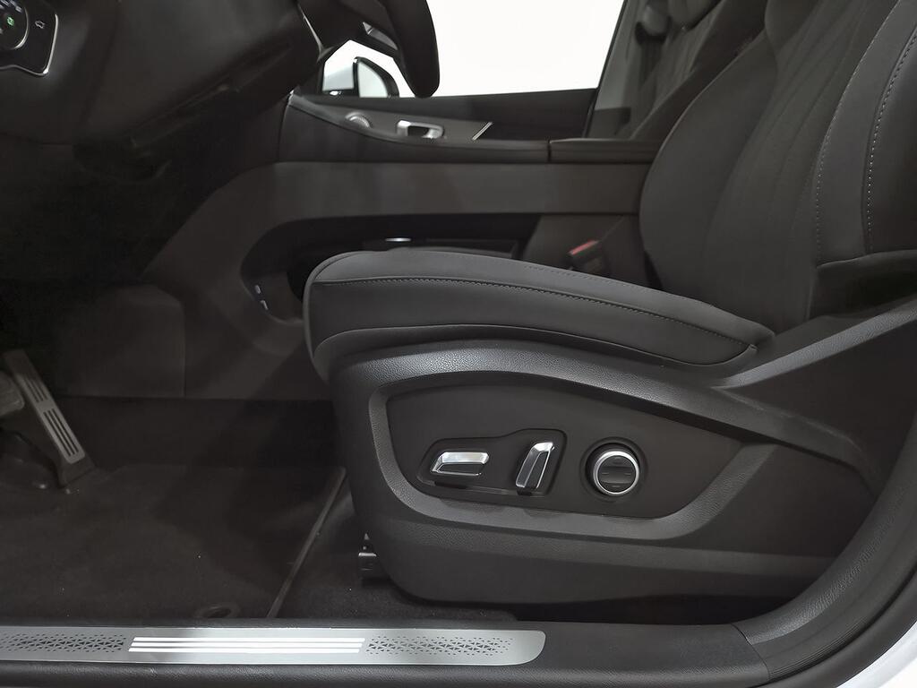 Ebro S800 1.6 TGDI Luxury 7 DCT 28