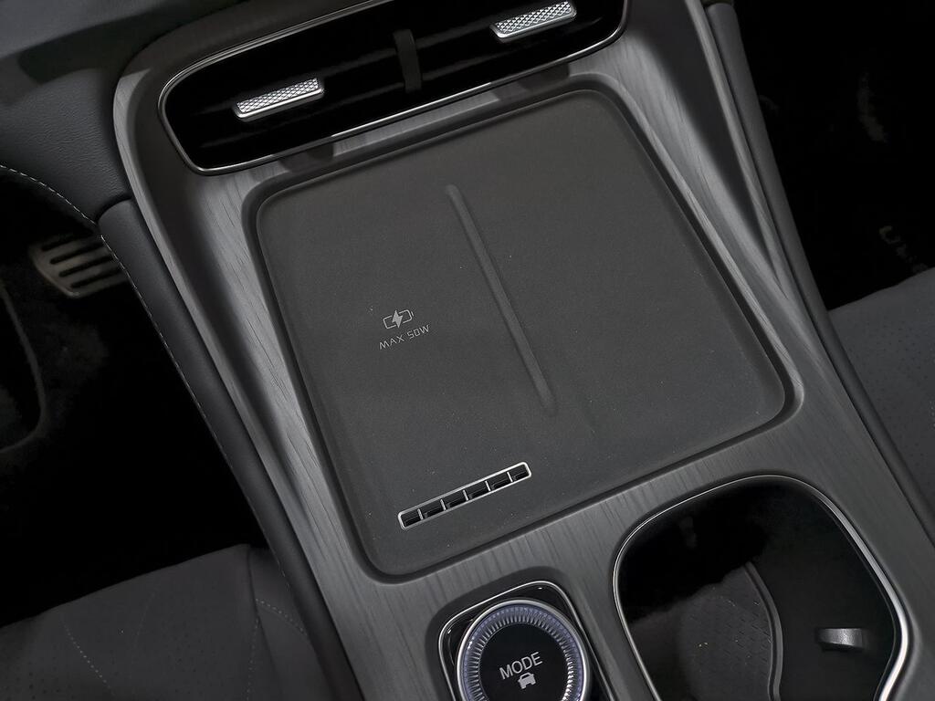 Ebro S800 1.6 TGDI Luxury 7 DCT 31