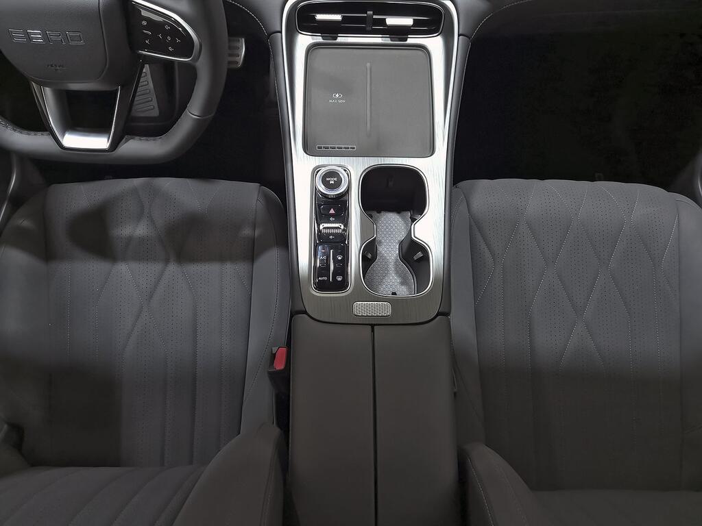 Ebro S800 1.6 TGDI Luxury 7 DCT 29