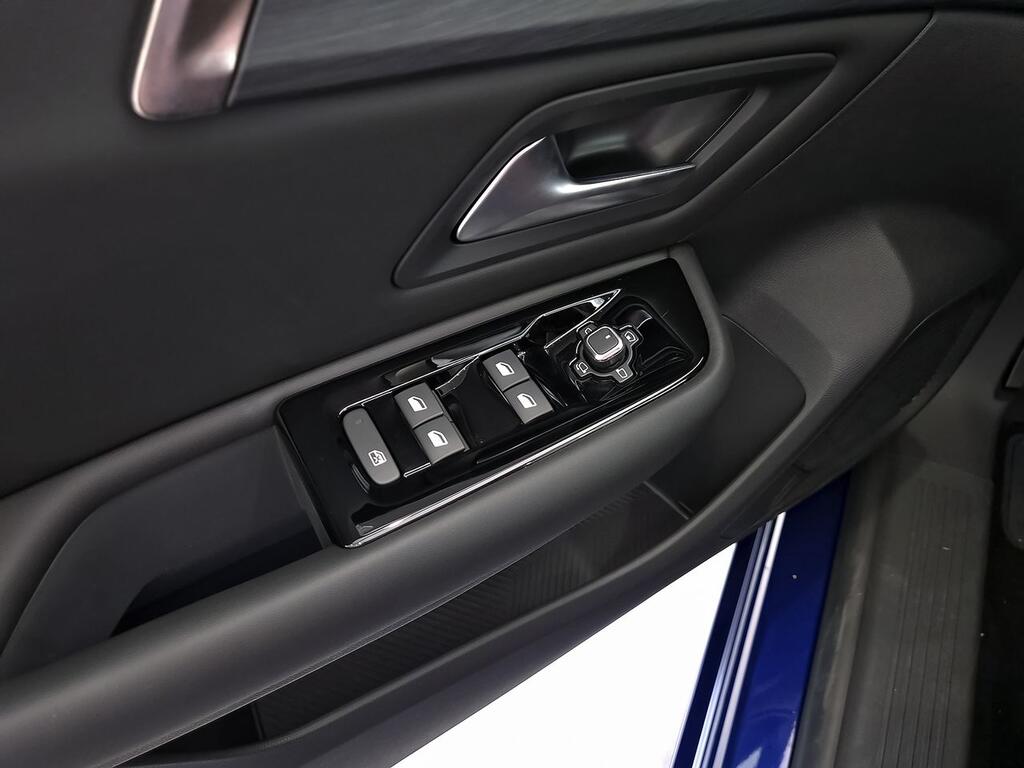 Citroën C5 X Hybrid 180 e-EAT8 Shine 12