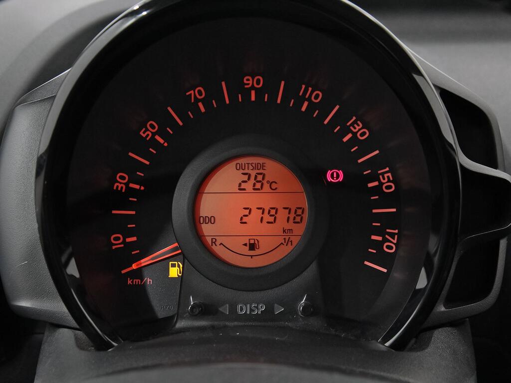 Peugeot 108 Active VTi 52kW (72CV) 16