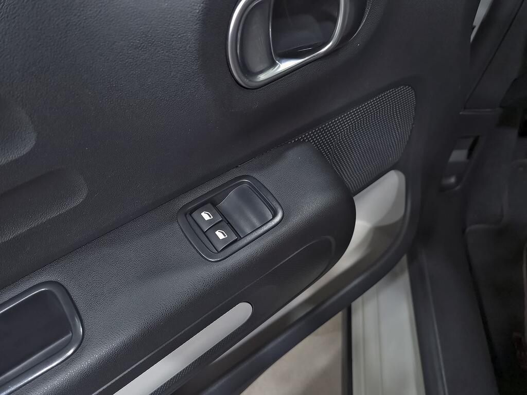 Citroën C3 PureTech 60KW (83CV) Feel 11