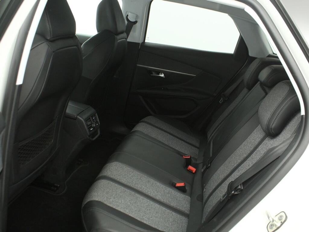 Peugeot 3008 1.5 BlueHDi 96kW (130CV) S&S Allure EAT8 16