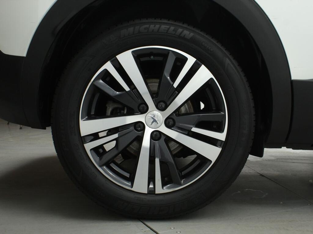 Peugeot 3008 1.5 BlueHDi 96kW (130CV) S&S Allure EAT8 7