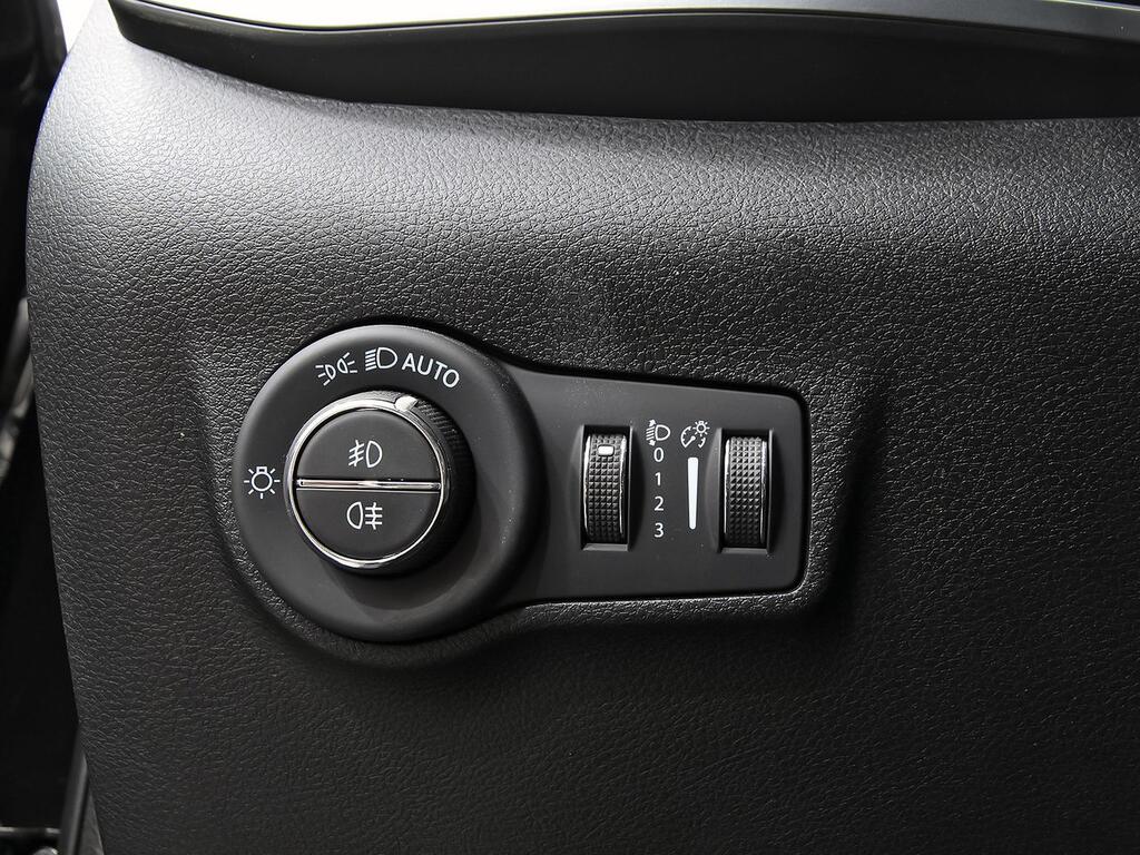 Jeep Compass 1.6 Mjet 96kW (130CV) Limited FWD 12