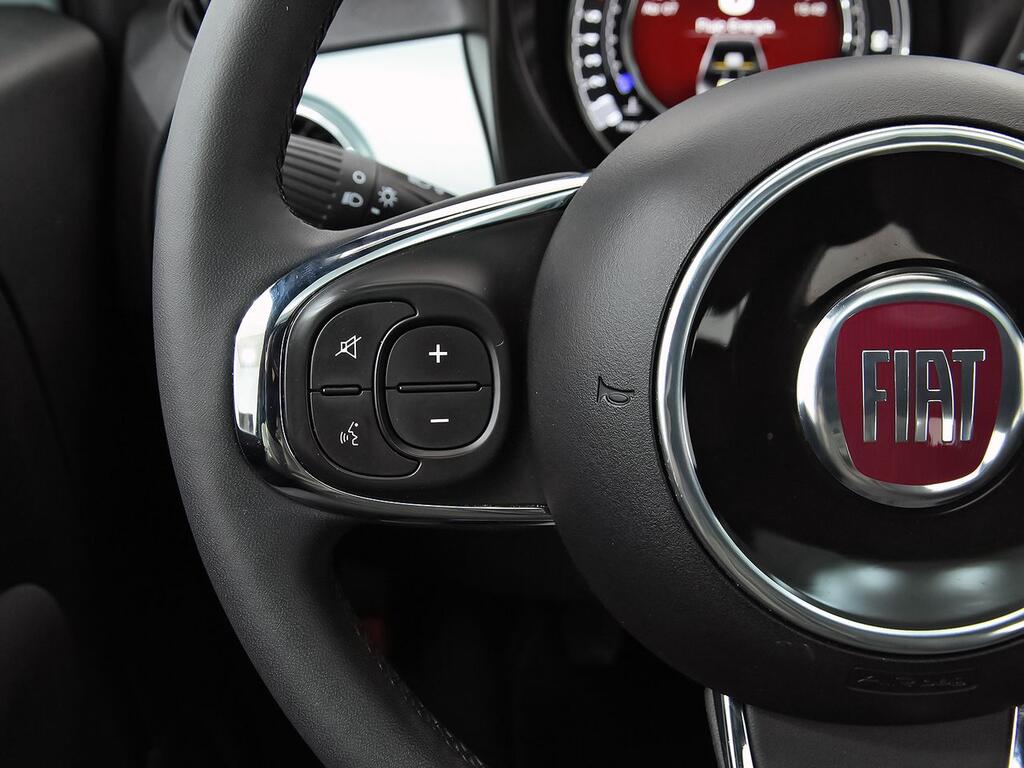 Fiat 500 Dolcevita 1.0 Hybrid 51KW (70 CV) 15
