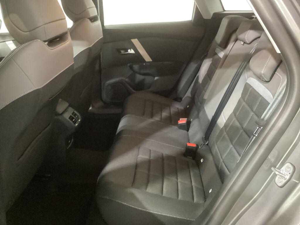 Citroën C4 Hybrid 145 ë-DCS6 Plus 9