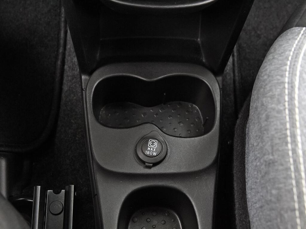 Fiat Panda City Life Hybrid 1.0 Gse 51kw (70CV) 25