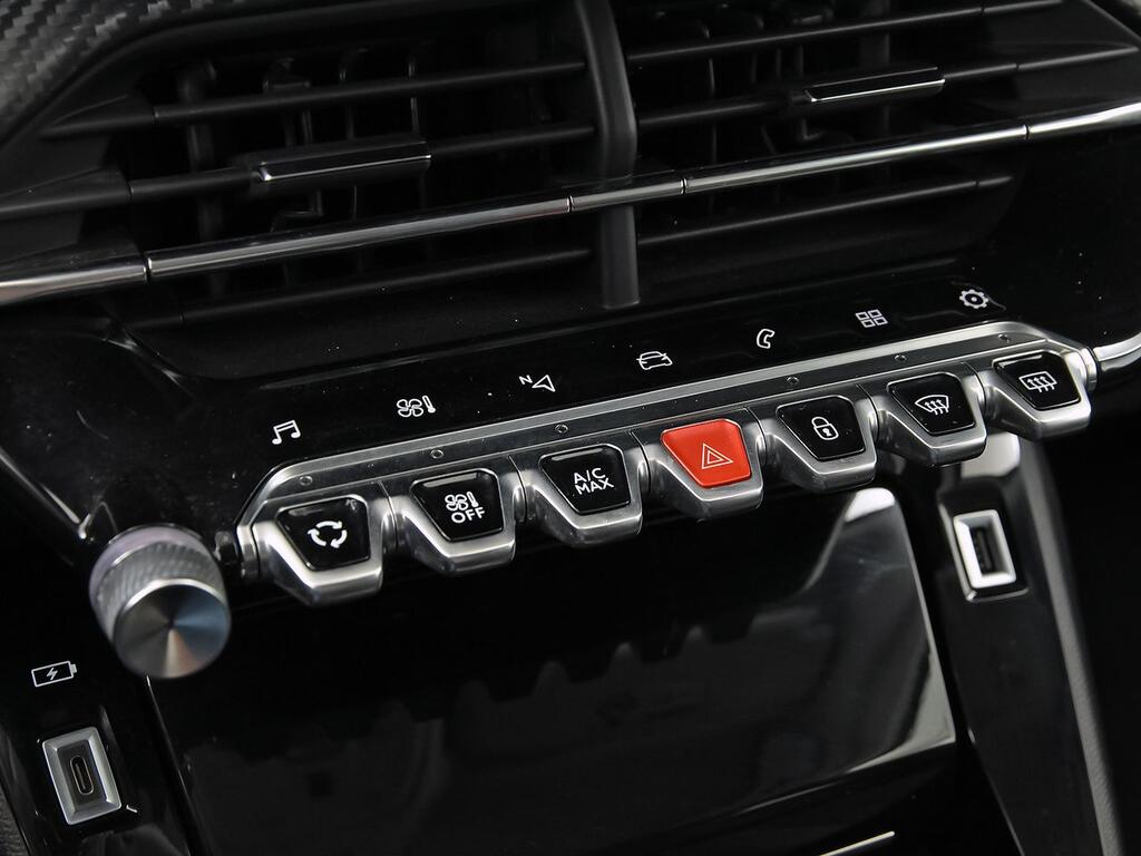 Peugeot 2008 Roadtrip Puretech 96kW (130CV) S&S EAT8 27