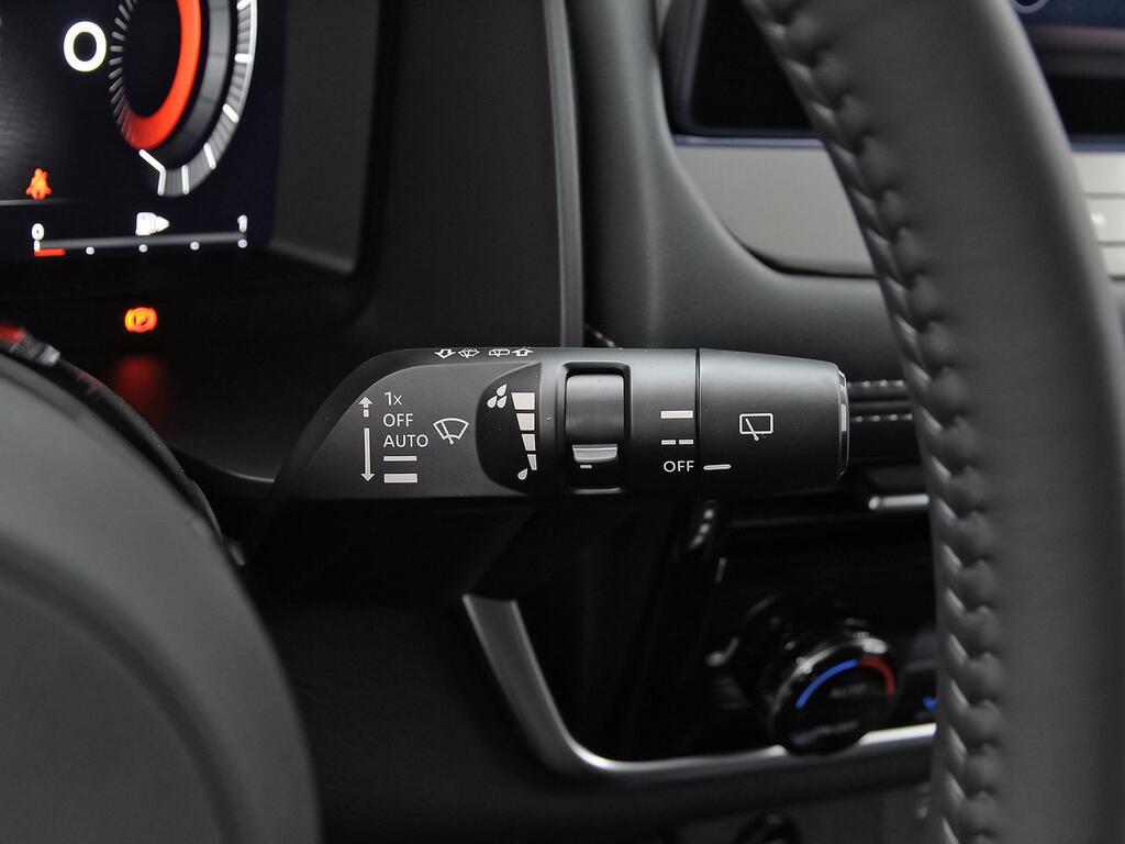 Nissan X-Trail 5pl 1.5 e-4ORCE 158kW 4x4 A/T N-Connecta 17