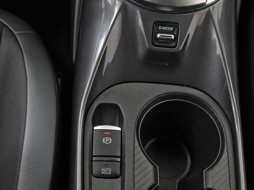 Nissan Juke DIG-T 84 kW (114 CV) DCT 7V N-Connecta 29