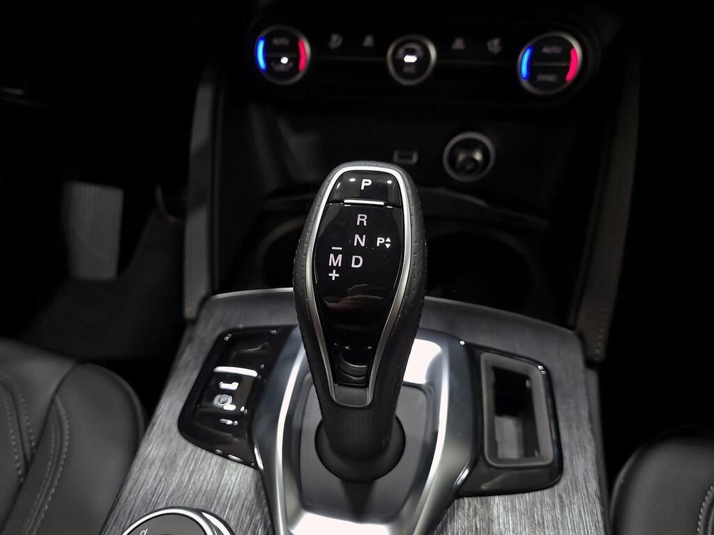 Alfa Romeo Stelvio 2.2 Diesel 118kW (160CV) SPRINT RWD 33