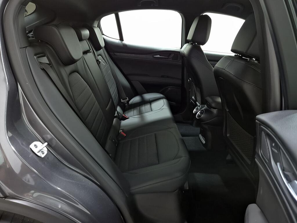 Alfa Romeo Stelvio 2.2 Diesel 118kW (160CV) SPRINT RWD 8
