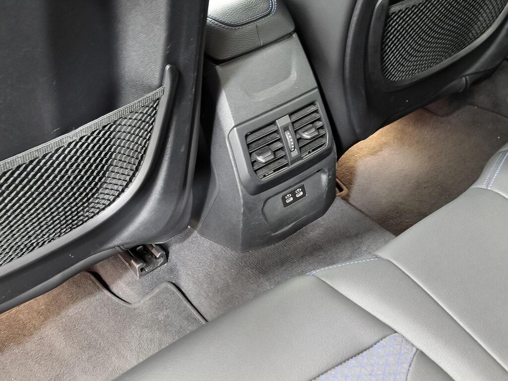 BMW Serie 1 118i 33