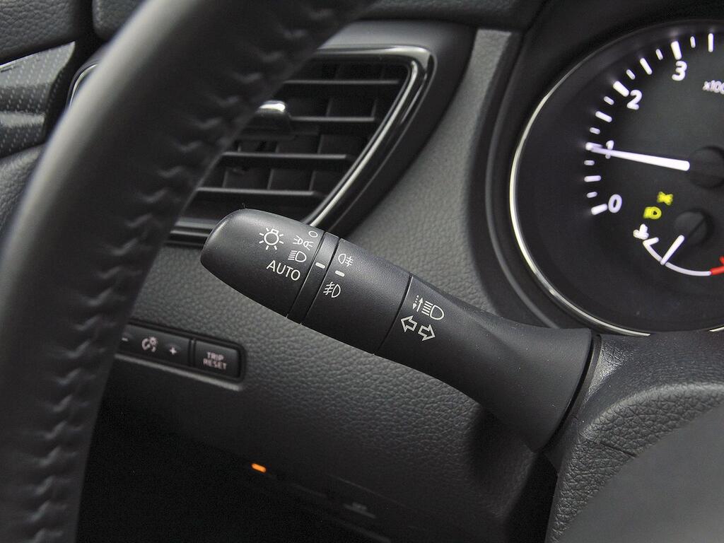 Nissan X-Trail 7P dCi 110 kW (150 CV) E6D CVT N-CONNE. 16