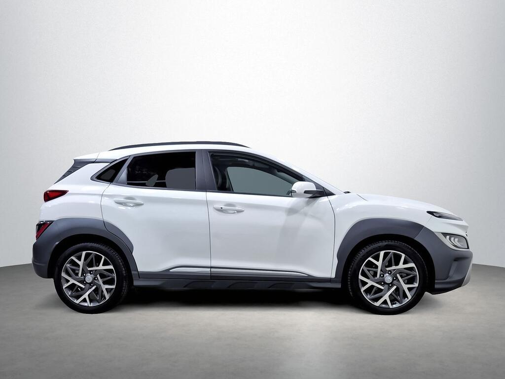 Hyundai Kona 1.6 GDI HEV Style Sky DCT 3