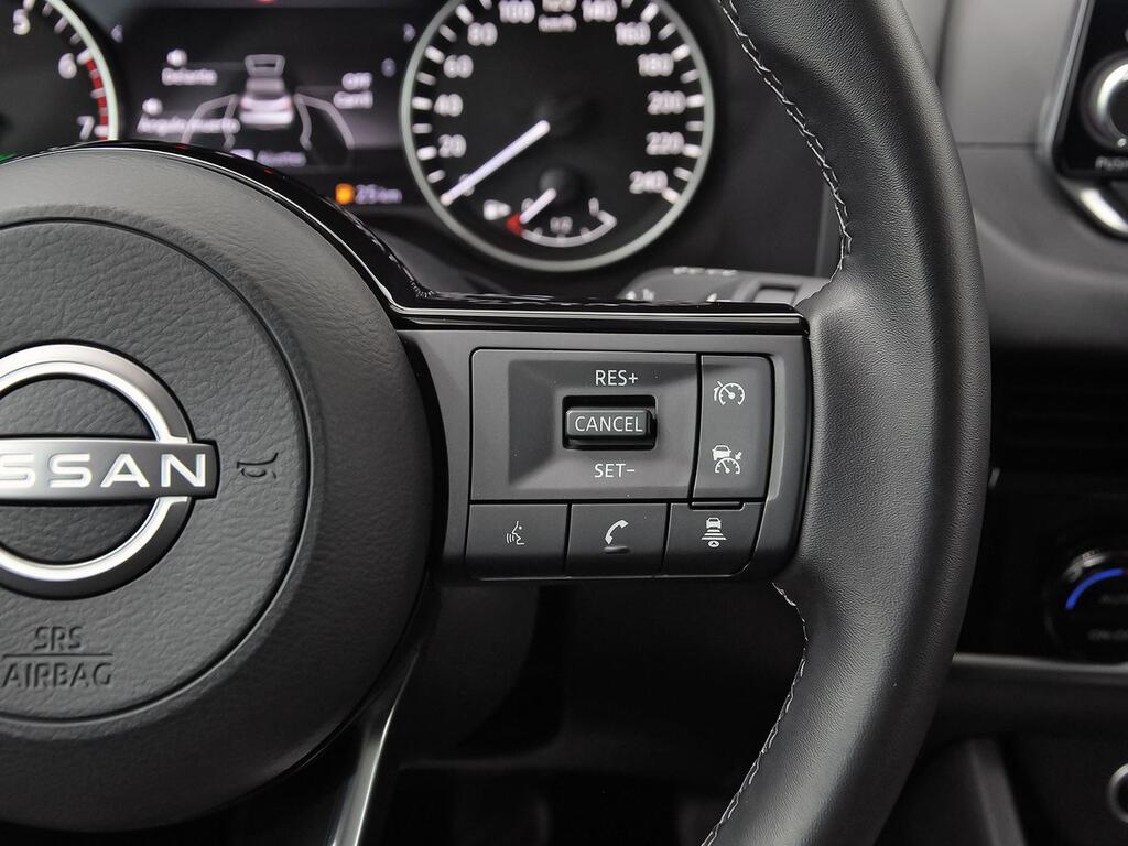 Nissan Qashqai DIG-T 103kW (140CV) mHEV 4x2 Acenta 16