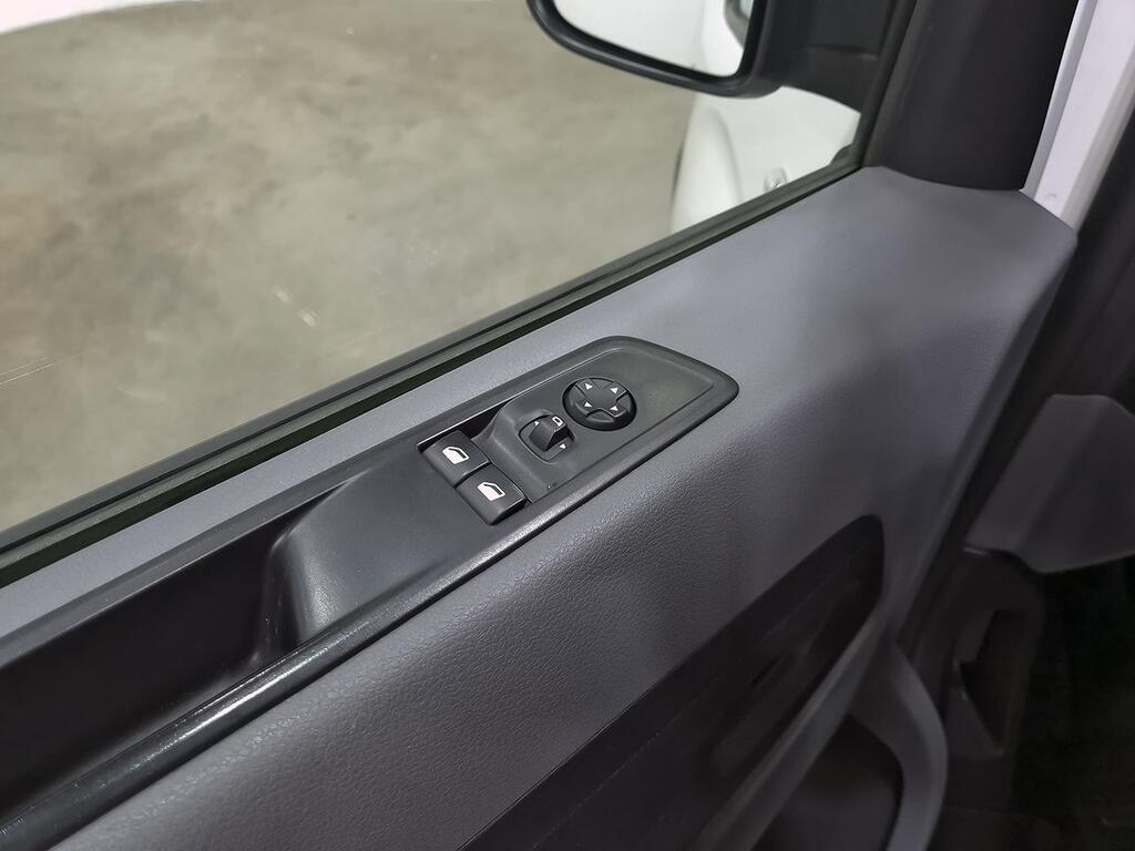 Citroën Jumpy FURGON 1.5 BLUEHDI 120 S&S M CONTROL 4P 12