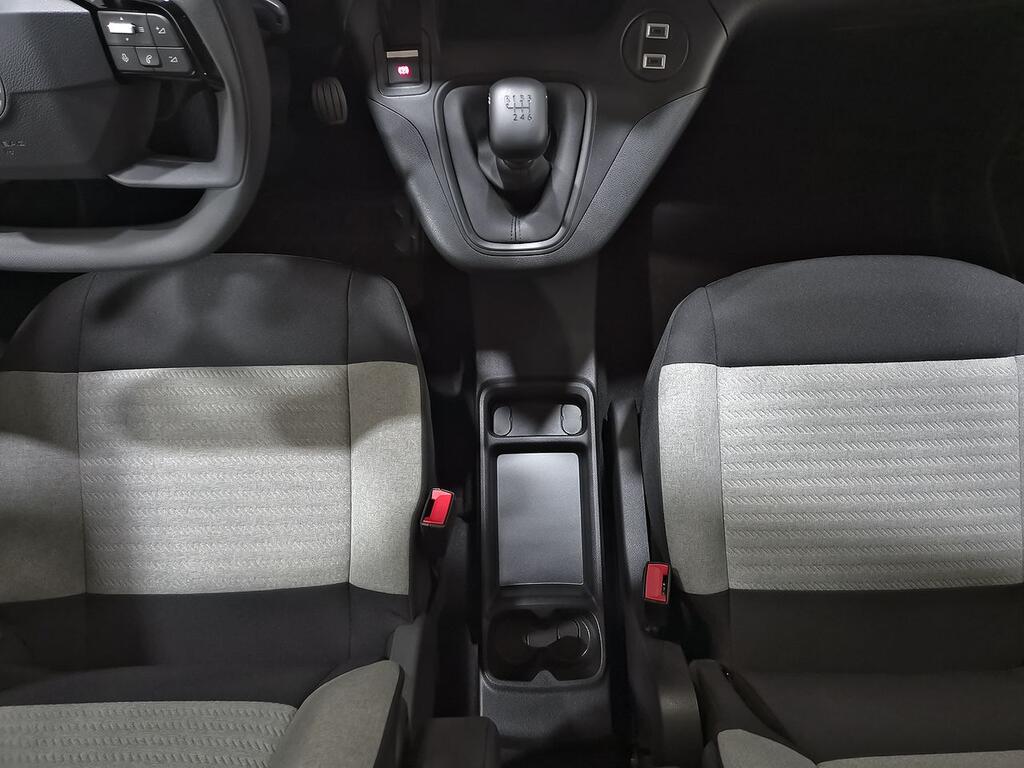 Citroën Berlingo Talla M BlueHDi 100 S&S PLUS 27