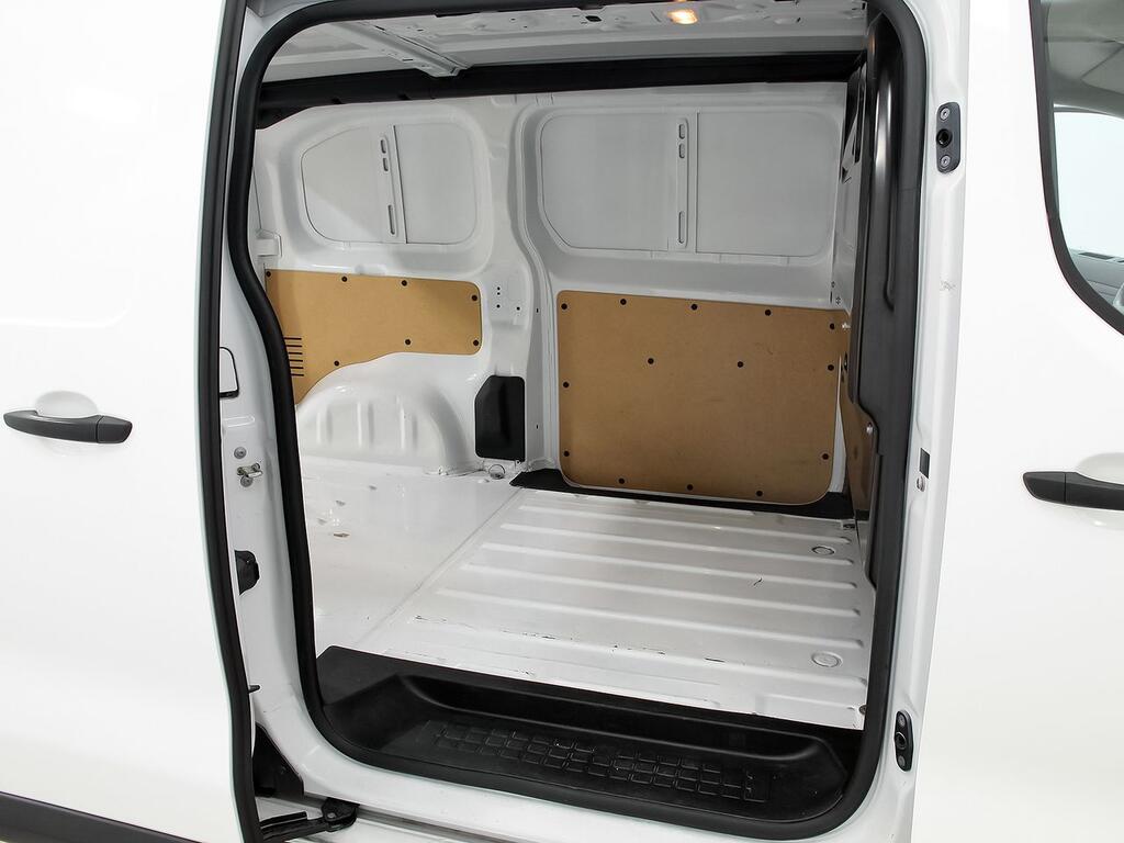 Peugeot Expert FG 1.5 BLUEHDI 120 STANDARD 4P 10