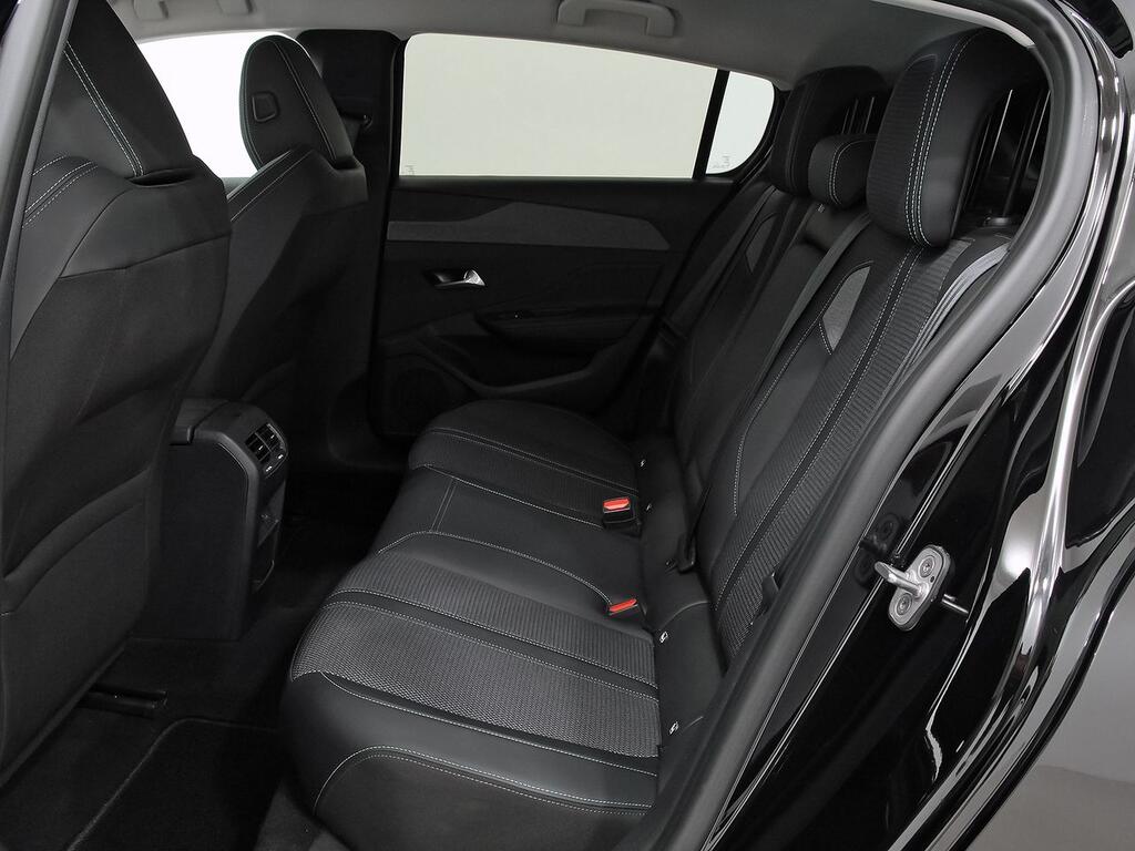 Peugeot 308 5P Allure PureTech 130 S&S MAN 9