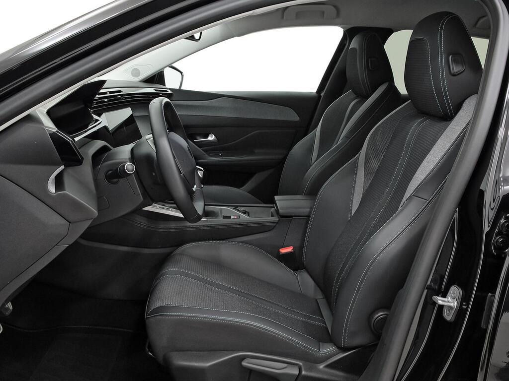 Peugeot 308 5P Allure PureTech 130 S&S MAN 8