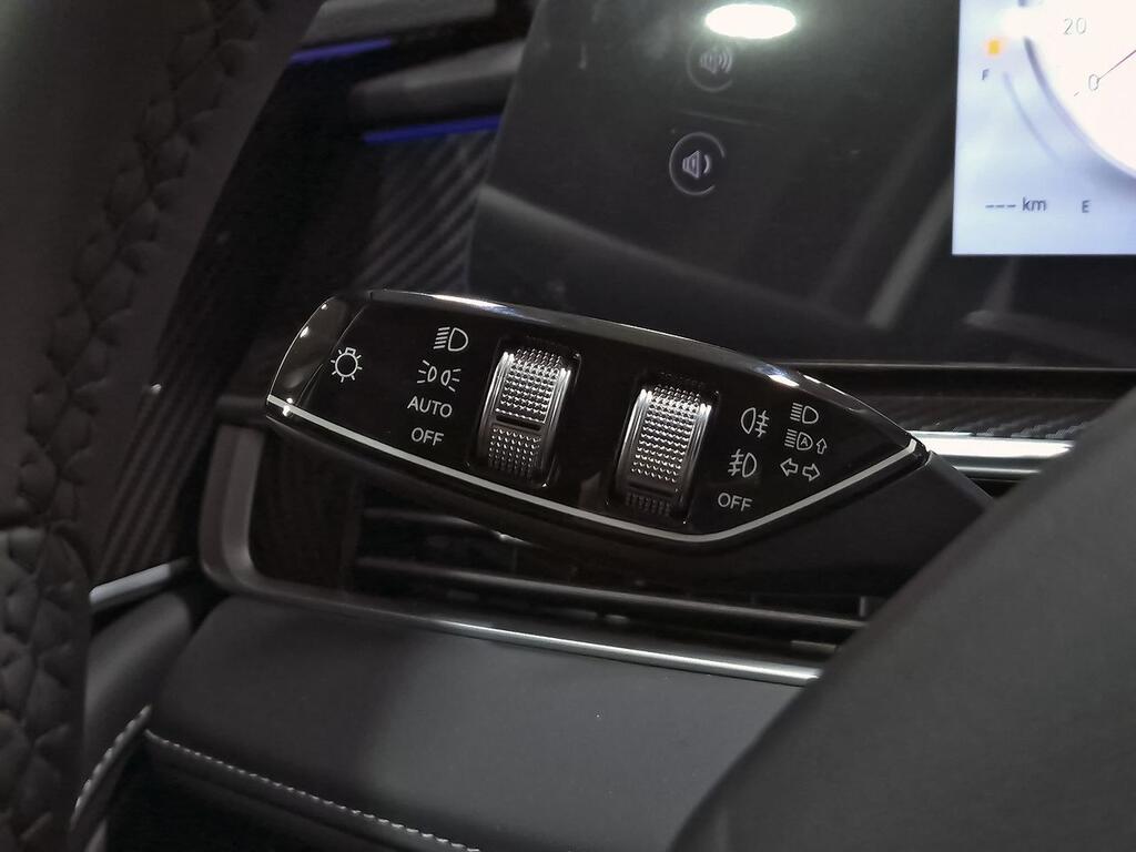 Ebro S700 1.6 TGDI Luxury 7 DCT 16