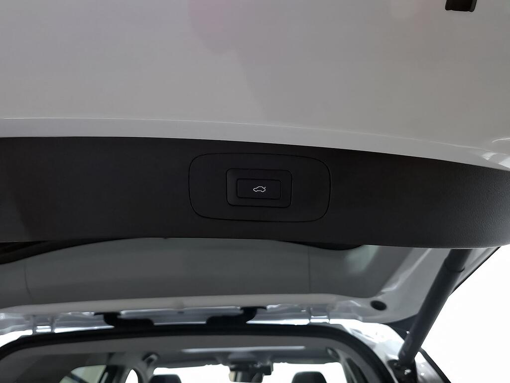 Ebro S700 1.6 TGDI Luxury 7 DCT 49