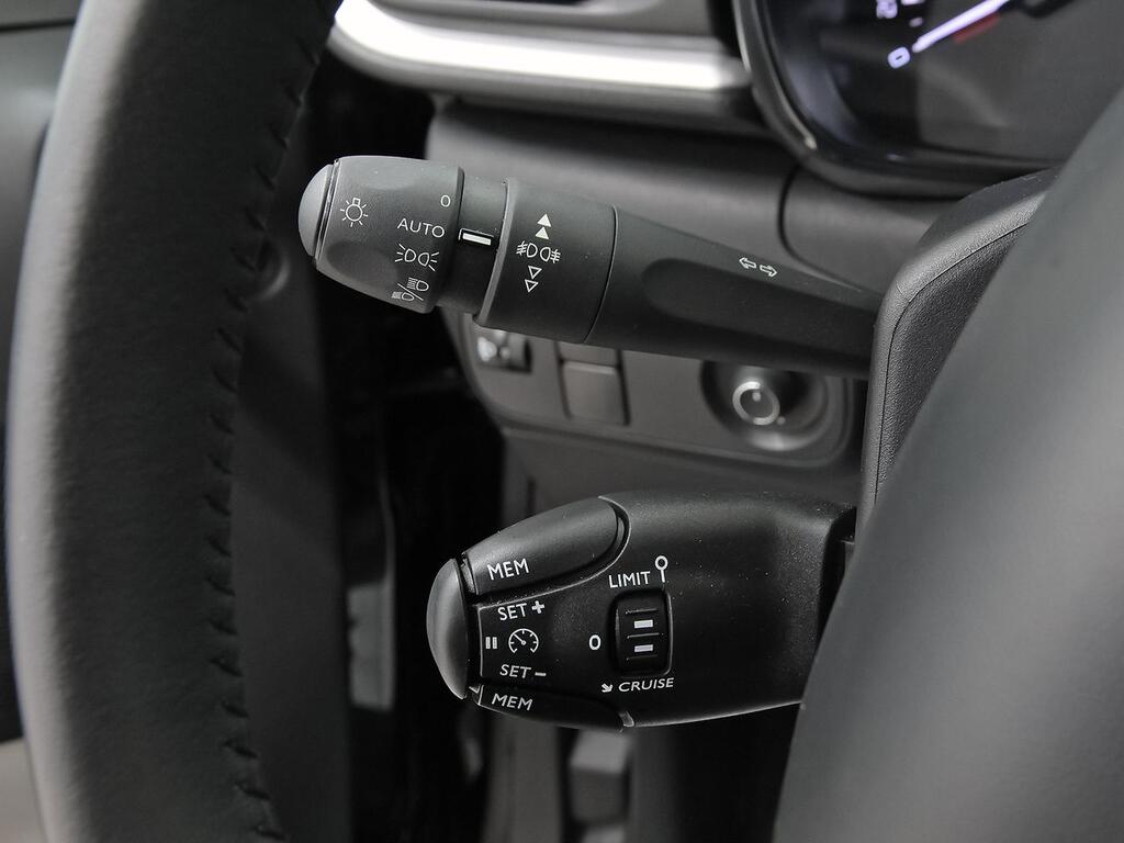 Citroën C3 PureTech 81KW (110CV) Max EAT6 16