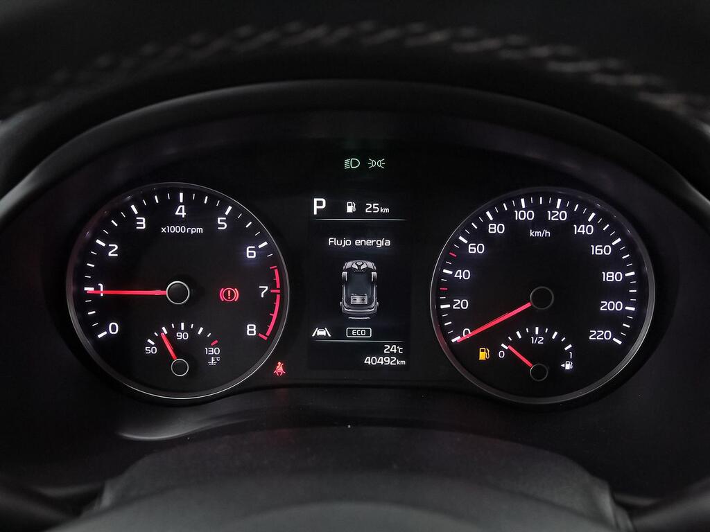 Kia Stonic 1.0 T-GDi 88kW (120CV) MHEV iMT Drive 14