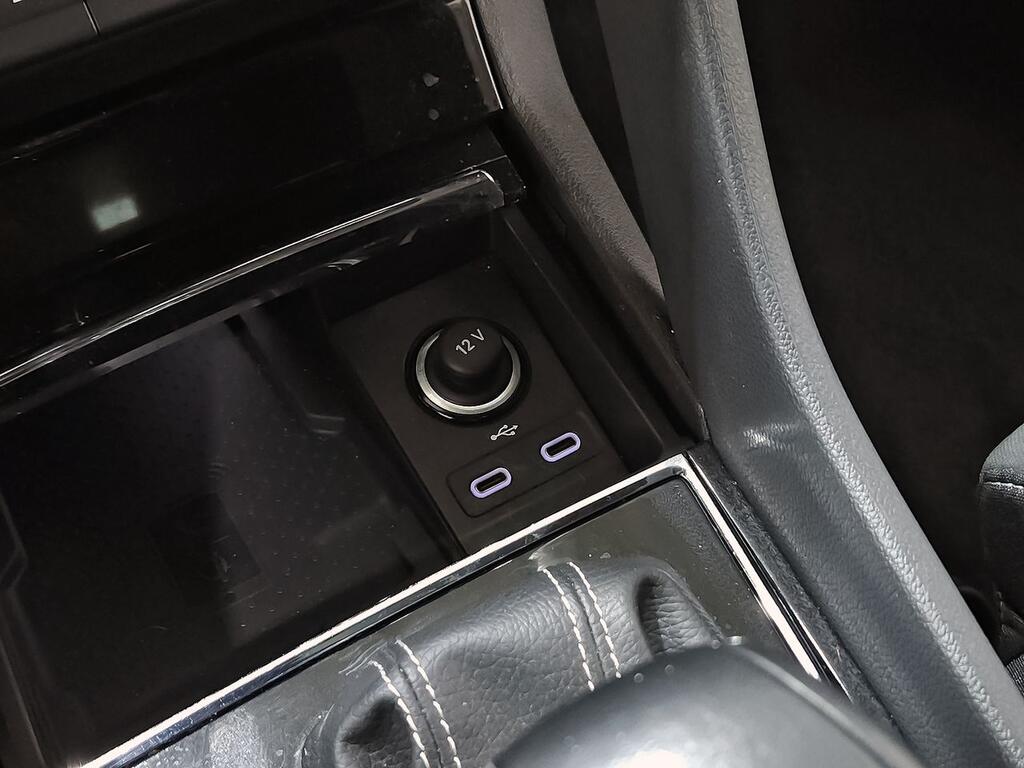 Skoda Karoq 1.5 TSI 110kW (150CV) DSG ACT Sportline 32