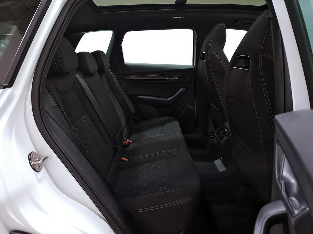 Skoda Karoq 1.5 TSI 110kW (150CV) DSG ACT Sportline 6