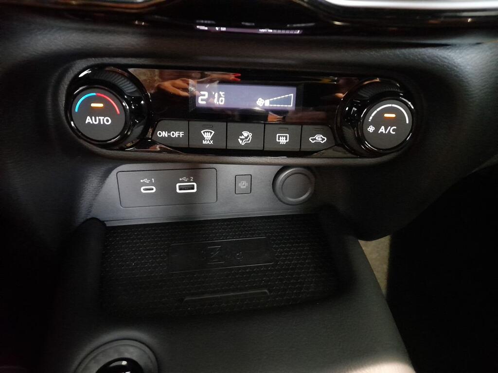 Nissan Juke DIG-T 84 kW (114 CV) 6M/T Ikon Edition 15