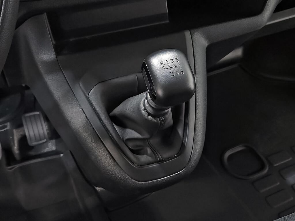 Peugeot Expert FG 1.5 BLUEHDI 120 STANDARD 4P 31
