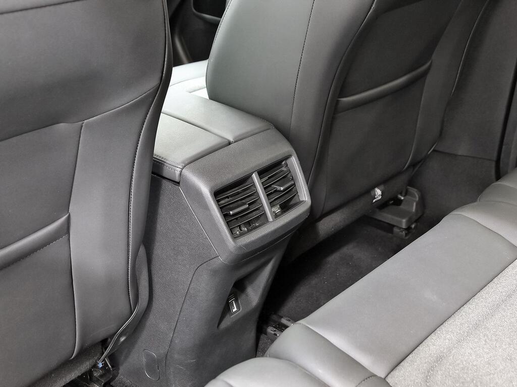 Citroën C5 Aircross PureTech 96kW (130CV) S&S Plus 31