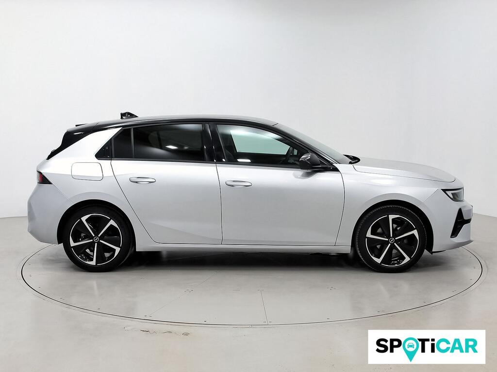 Opel Astra 1.2T XHT 96kW (130CV) GS 3
