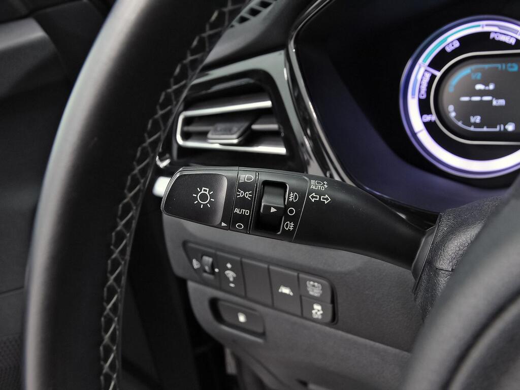 Kia Niro 1.6 GDi HEV 104kW (141CV) Drive 15