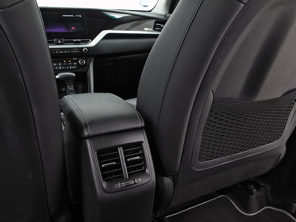 Kia Niro 1.6 GDi HEV 104kW (141CV) Drive 33