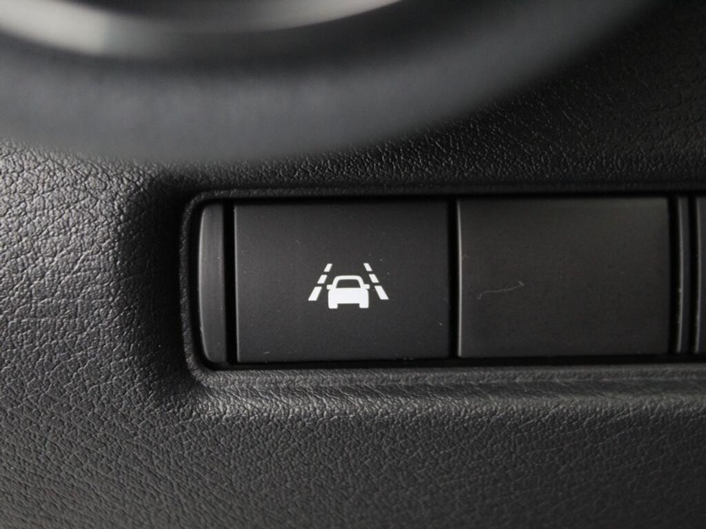 Nissan Juke DIG-T 86 kW (117 CV) 6 M/T N-CONNECTA 12