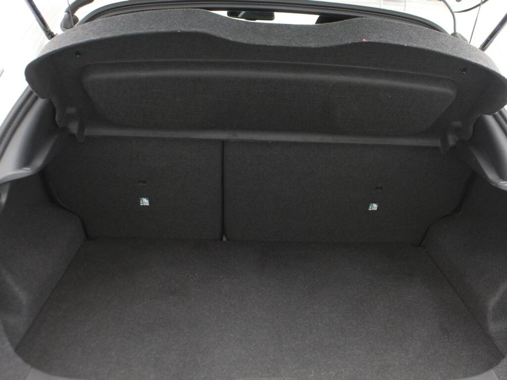 Nissan Juke DIG-T 86 kW (117 CV) 6 M/T N-CONNECTA 9